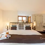 Suitenhotel Zurbriggen 4*