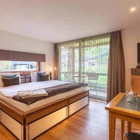 Отель Suitenhotel Zurbriggen Церматт