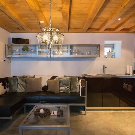 Suitenhotel Zurbriggen Hotel 4*