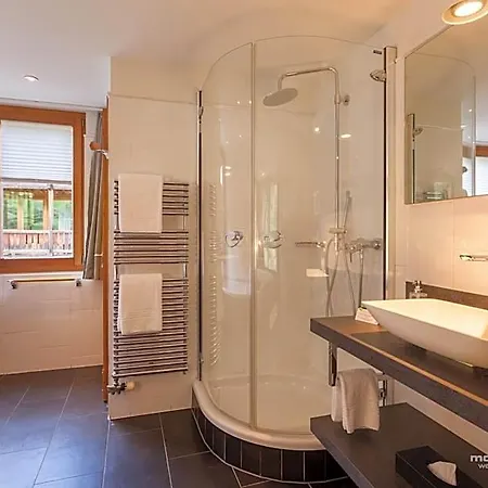 Suitenhotel Zurbriggen Отель Церматт