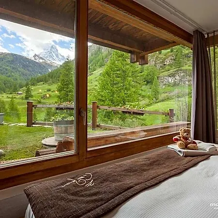 Отель Suitenhotel Zurbriggen
