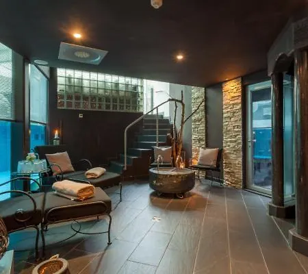 Suitenhotel Zurbriggen מלון צרמט