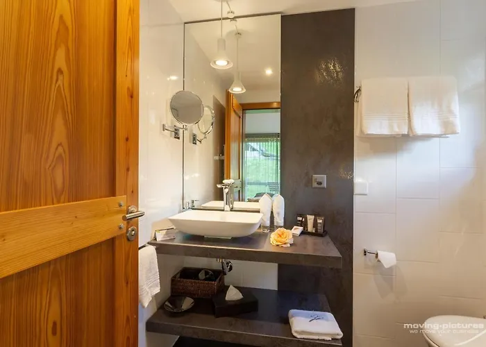 Suitenhotel Zurbriggen Szálloda 4*