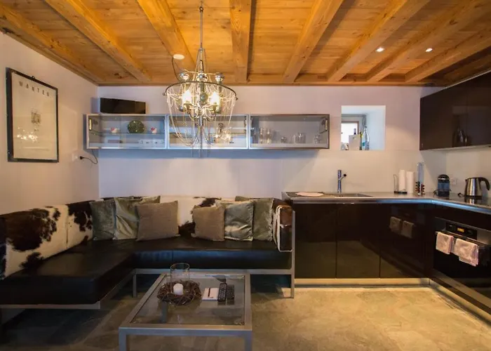 Suitenhotel Zurbriggen Hotel 4*